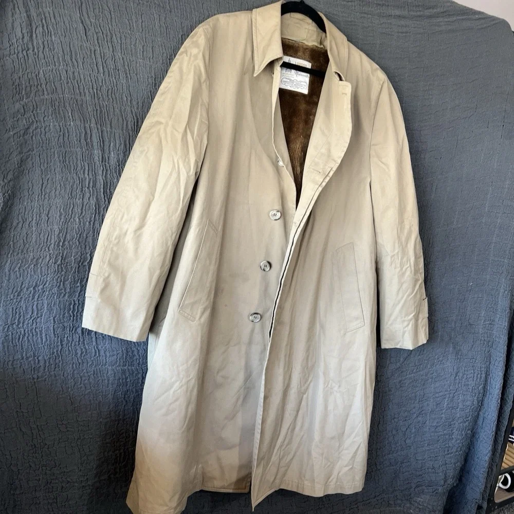 London Fog preowned good